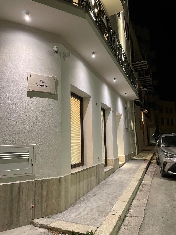Porta Del Golfo Apartments & Suites Castellammare del Golfo Εξωτερικό φωτογραφία